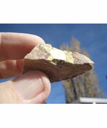 URANINITE URANIUM ROCK: 0.8 OZ., 44,079. CPM  LISBON VALLEY  $40.00  +$9... - $40.00