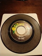 Tom Jones Delilah, Smile Away Your Blues Parrot Records 45 RPM Record - £8.70 GBP