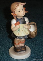 &quot;Sister&quot; Goebel Hummel Figurine #98 TMK3 West Germany - Great Collectible Gift! - £30.74 GBP
