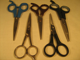 Lot Of 5 Stainless Scissors 5-6&quot; (Italy, China, Korea, Taiwan) [Y45e] - £10.65 GBP