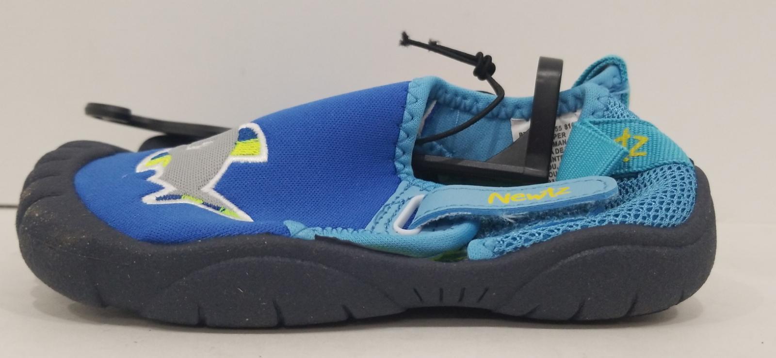 Newtz Boys Water Shoes Blue Size 7-8 Item image 3