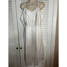 Vintage Dixie Belle Lingerie Full Slip size 44 New With Tags - $15.62