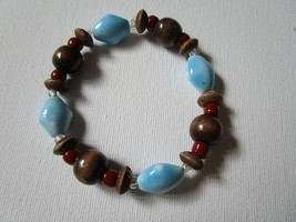 Bead bracelet - $10.00