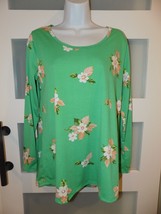 LuLaRoe Green Floral Lynnae LS Shirt Size M Women&#39;s - £16.65 GBP