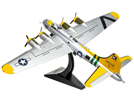 Boeing B-17G Flying Fortress Bomber Aircraft &quot;Milk Wagon&quot; &quot;43-37756/G 70... - £209.37 GBP