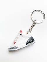 Air Jordan 3 Whtie Cement 3D Mini Sneaker Key Chain - £11.98 GBP