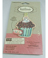 NIP Dimensions Cupcake Ornament Embroidery Kit #72-73579 - £6.70 GBP