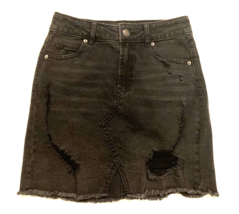 Wild Fable Mini Skirt Womens Size 00 Black Denim Jean Raw Hem Distressed 24x15 - £4.88 GBP