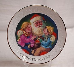 Old Vintage 1999 AVON Christmas Plate w 22K Gold Trim Santa&#39;s Tender Moment - £15.56 GBP
