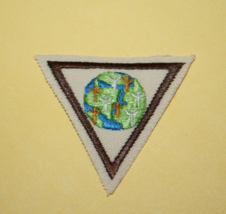 Brownie Girl Scout Try Its Badge Around the World Globe Vest Patch Brown... - $4.77
