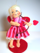 ANNALEE Valentine Cupid Fairy Angel With Wings Holds Bow &amp; Heart 2014 Doll 6&quot; - £21.75 GBP