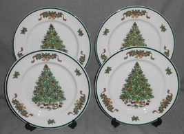 Set (4) Johnson Brothers Victorian Christmas Pattern Dinner Plates England - £54.75 GBP