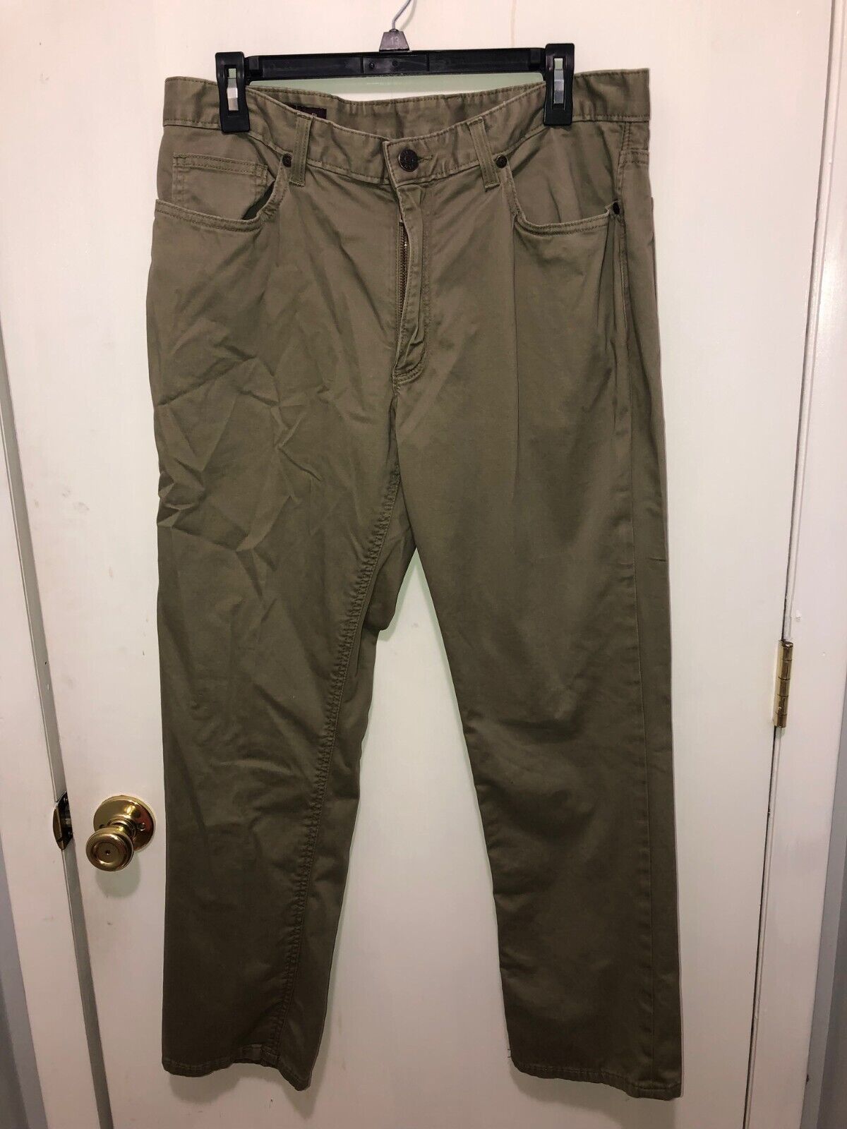 Johnston & Murphy Slim Fit Chino Pants Size 34X30 Actual Inseam is 29" - $12.86