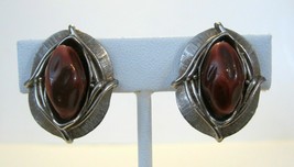 Plastic Lucite Clip Earrings Faux Brown Burgundy Stone Gold Tone Setting 1960s - £7.98 GBP