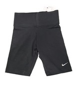 NWT $40 Nike Sportswear Legasee Bike Shorts Women&#39;s Sizes XS Black  DB39... - $628.05 MXN