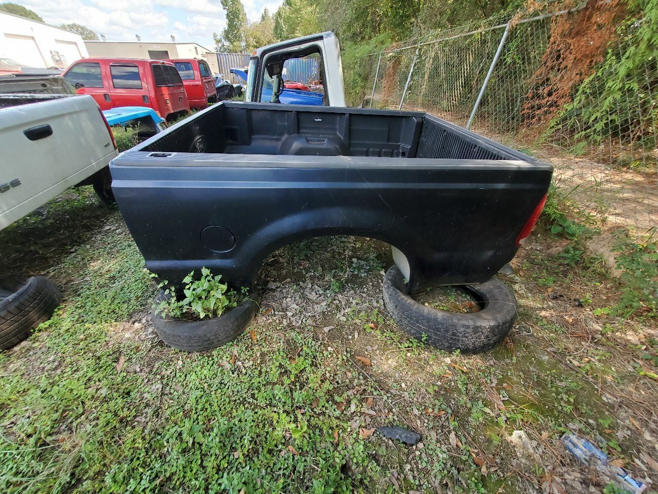 1999 2007 Ford F250 OEM Pickup Bed Box Srw 6' 9" KQ Deep Wedgewood Blue Item image 3