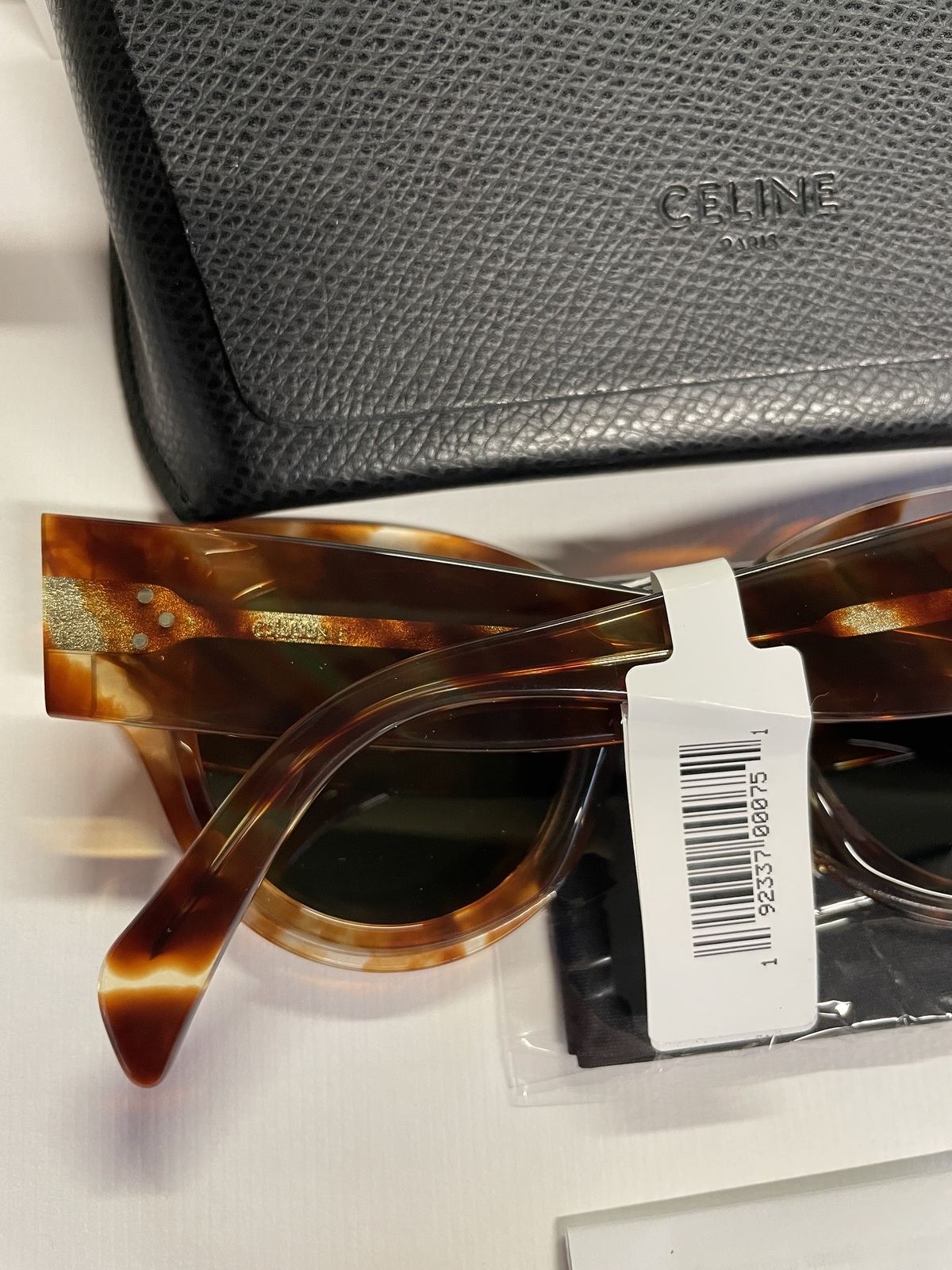 NEW CELINE SUNGLASSES CL40008I 56N WOMEN HAVANA ROUND CL 40008I 56N CELINE Havana CL40194U 53A Round Sunglasses With Gold  main image 4