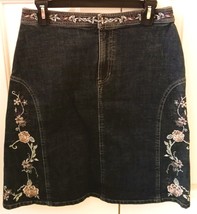 Nine West Ladies&#39; Denim Skirt Rose Appliques Size 6 - £19.34 GBP