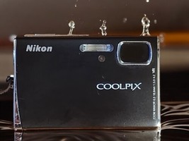 Nikon COOLPIX S52 9.0MP Digital Camera Tested Black With Battery No Char... - $60.62