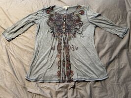 Dressbarn Woman 1X Boho Tunic Top Gray Paisley Print 3/4 Sleeve Stretch - $174.96 MXN