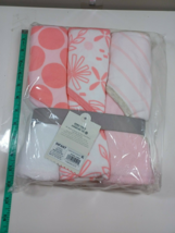 Cloud island 3 pack of baby hooded bath towels pink and white new - £19.13 GBP