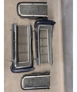 1968 1969 Pontiac GTO Grille Hideaway Headlight Door Trim Molding Headla... - $9,890.00 MXN