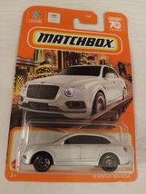 Matchbox 2023 #04 White 18 Bentley Bentayga MBX Metro Series Mint On Card - £11.79 GBP