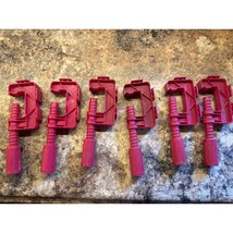 Vintage 1967 Hot Wheels Mattel Universal Track Clamp Red Line Era Lot of 6 - $933.16 MXN
