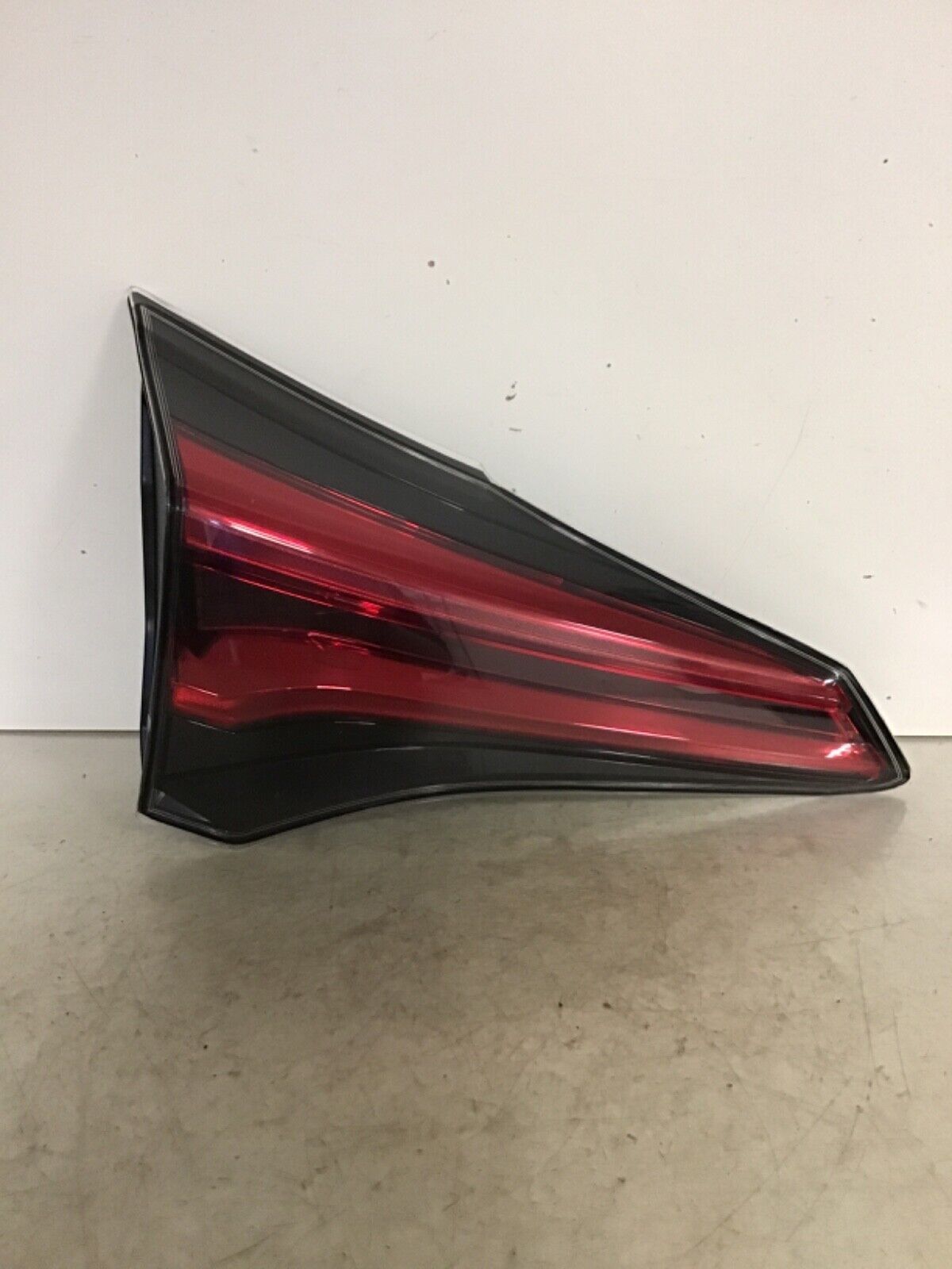 Primary image for FITS 2016 2017 2018 TOYOTA RAV4 LH DRIVER LID MOUNT TAIL LIGHT TYC C85L 12490