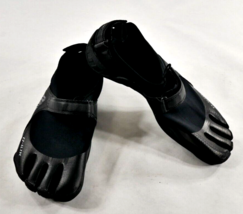 Fila Skele-Toes EZ Slide Black Barefoot Neoprene Water Shoes Men&#39;s Size 13 - £39.33 GBP