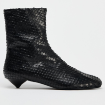 Zara Bnwt 2025. Black Embossed Leather Ankle Boots Cone Heel. 1139/410/800 - £129.21 GBP