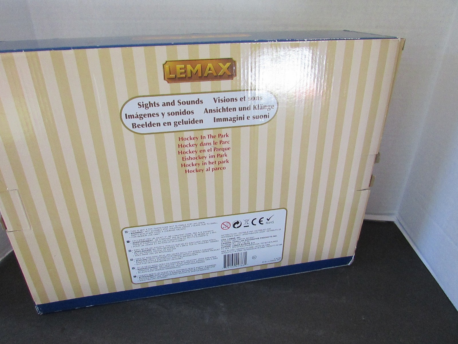 Lemax 44766 Holiday Animated Hockey in the Park Skating Pond Animated MIB Item image 3