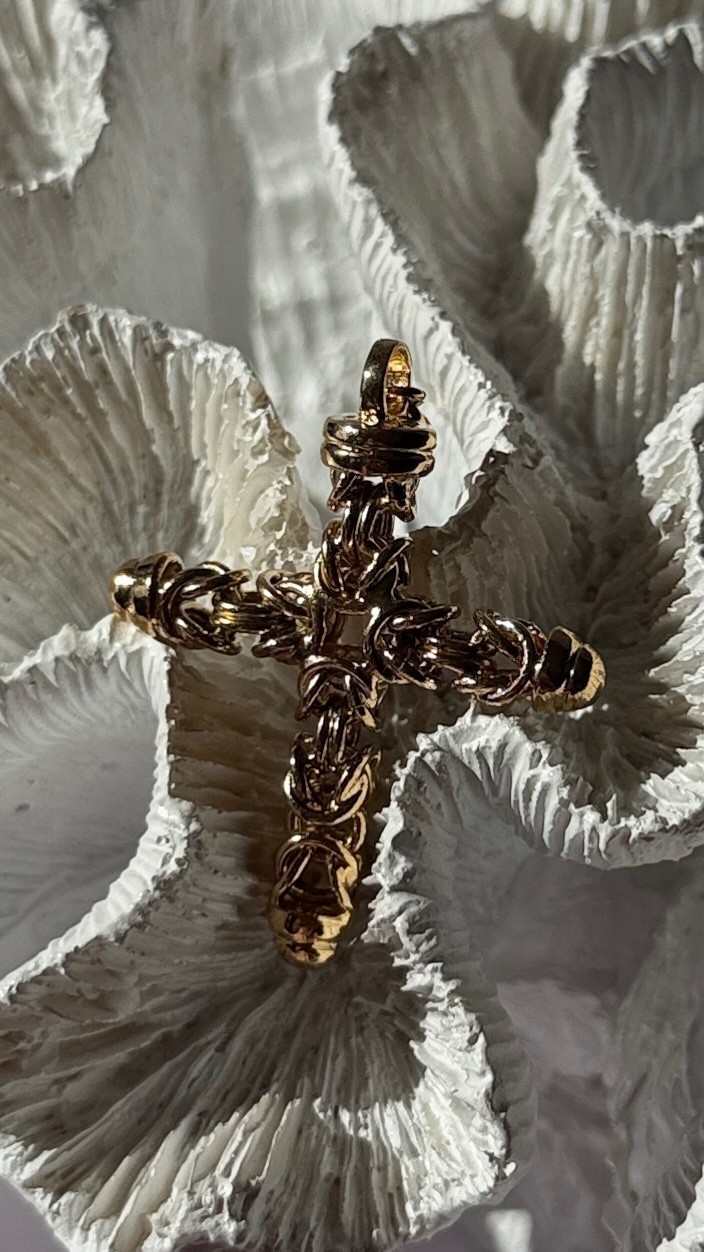 Italy 925 Sterling Silver Gold Plated Cross Pendant Item image 2