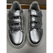 NWOT J/Slides NYC Gennie Studded Platform Sneaker Silver Hook Eye Closur... - $1,025.32 MXN