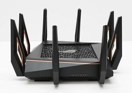 ASUS ROG Rapture GT-AX11000 Tri-Band Wi-Fi Gaming Router image 3