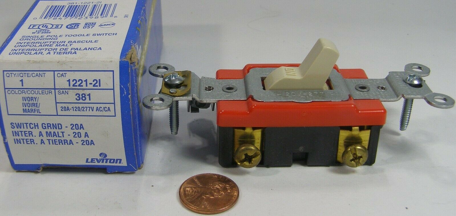 Leviton Industrial Single Pole Toggle Switch Grounding  Ivory See pic fo... - $6.99