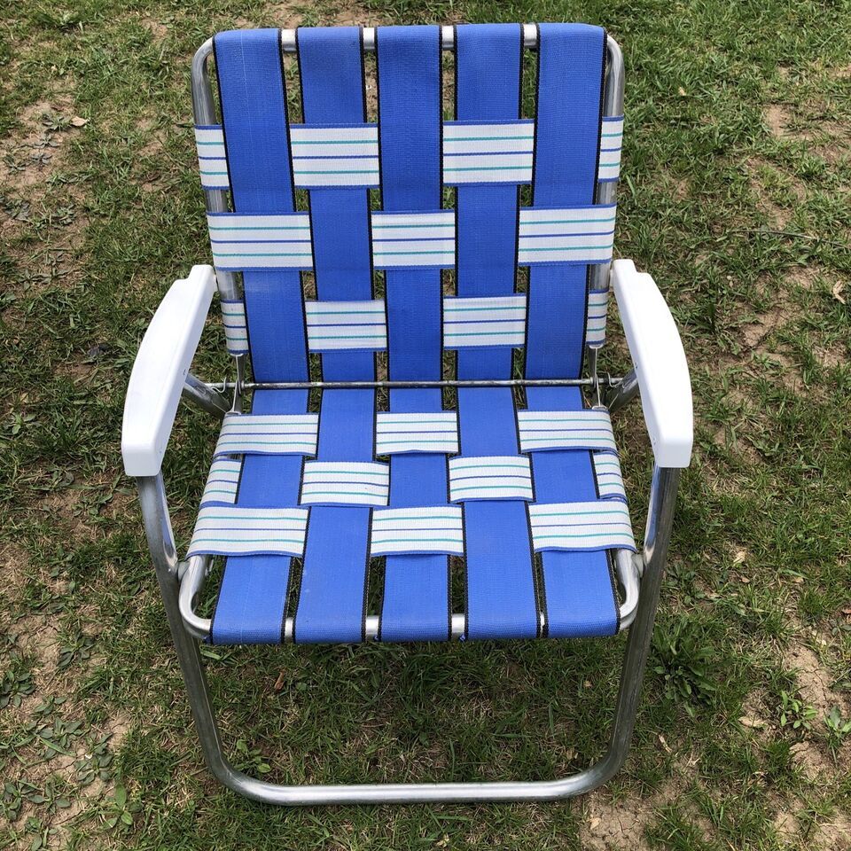 Primary image for Vintage Folding Aluminum Lawn Chair Blue/White Beach Patio Webbed Lawn Retro