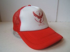 Valor Hat Vintage Red White Snapback Trucker Cap - £11.82 GBP