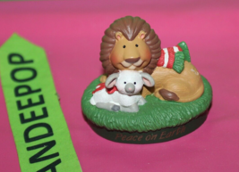 Lion Lamb Peace On Earth Merry Mini Keepsakes 1995 Figurine Hallmark QFM... - $19.79