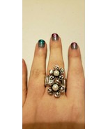 Paparazzi Ring (one size fits most) (new) FLOWER ENCASED PEARLS WHITE RING - £5.98 GBP