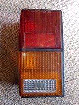 1984 - 1996 Jeep Cherokee Tail Light Assy OEM LH 8956000121 85 86 87 88 89 - $770.59 MXN