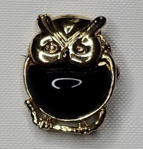 Brooch Pin Owl Fashion Jewelry Gold Black Tone 1.25&quot; wide 1.5&quot; tall - $9.59