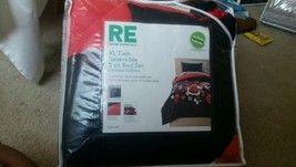 Room Essentials XL Floral Twin Reversible College Student Dorm Room Bedding Set  - $47.50