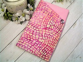 Handmade &quot;Cobblestone Pink&quot; Batik Fabric Cell Phone Case-Padded-Fits Most Models - £7.99 GBP
