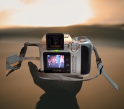 Fujifilm Finepix S3100 Digital Camera 4.0 Mega Pixels 6X Optical Zoom WO... - $33.85