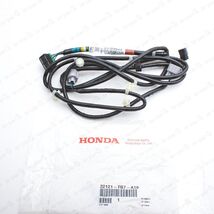 New Genuine OEM Honda 2016-2018 Pilot Front Bumper Wire Harness 32121-TG... - $110.23