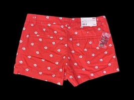 Uniqlo Women’s Chino Micro Shorts Size 4 Red Seashell Print NWT image 5