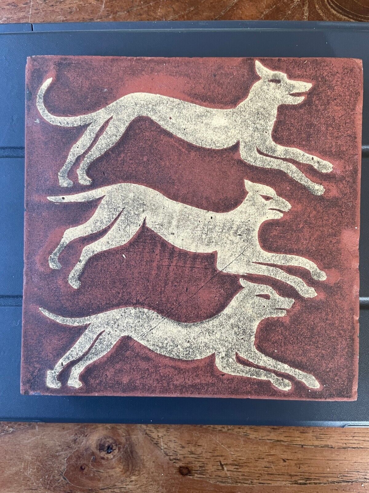 Antique Tuiles Lévrier Probablement Motif Galgo Ou Podenco. Unique - $100.00