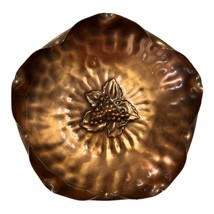 Vtg Coppercraft Guild Solid Copper Bowl – Embossed Grapevine Design, 7” Decorati - $499.17 MXN