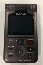 TASCAM LINEAR PCM RECORDER DR-V1 HD (PARTS OR REPAIR) - $752.43 MXN